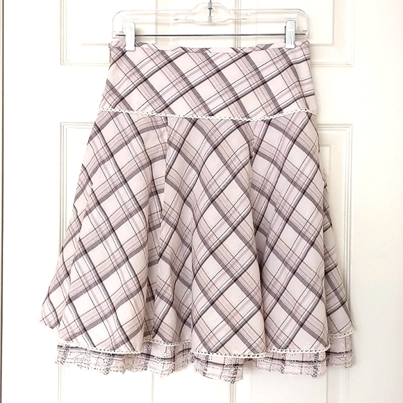 Limited Too multi color sparkling plaid skirt w/embroidery, layers and lining. - Picture 2 of 8